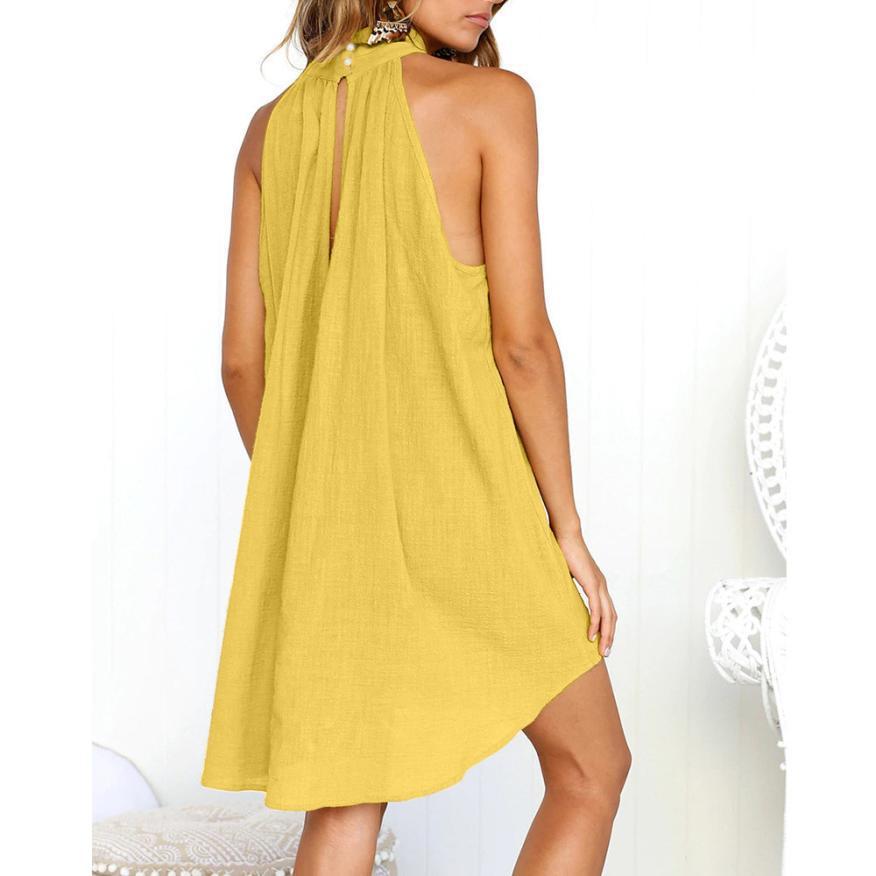 Gyneth - Chic Halter Dress